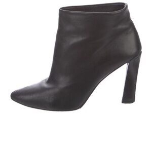 Stuart Weitzman Leather Ankle Boots 7.5 pull on